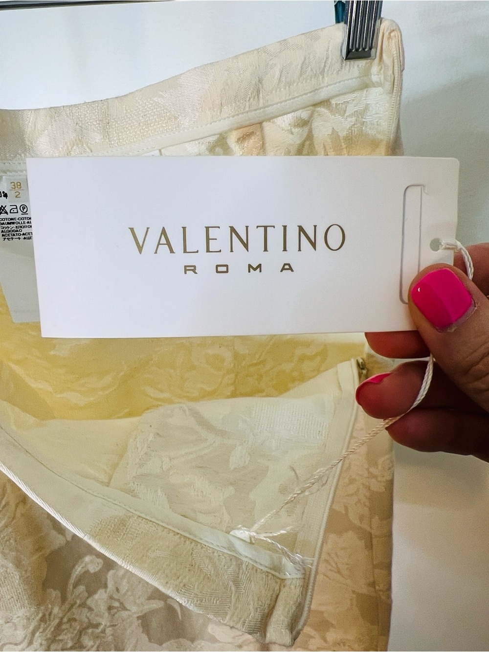 Vintage Valentino Boutique Silk Jacquard Pencil Skirt Cream Italy Luxury Size 2